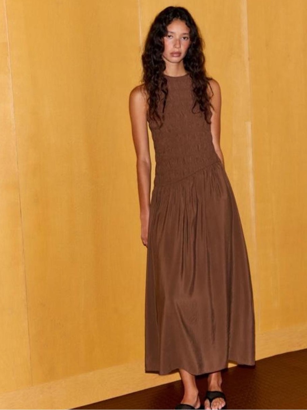 Sleeveless Brown Maxi Dress with Textured Bodice